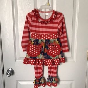 2 Piece Boutique 3T outfit